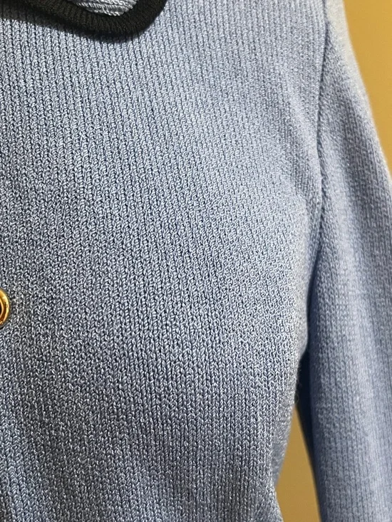 St. John Collection Light Blue Knit Top - Picture 8 of 12